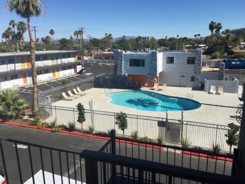Super 8 by Wyndham Las Vegas North Strip/Fremont St. Area image 3